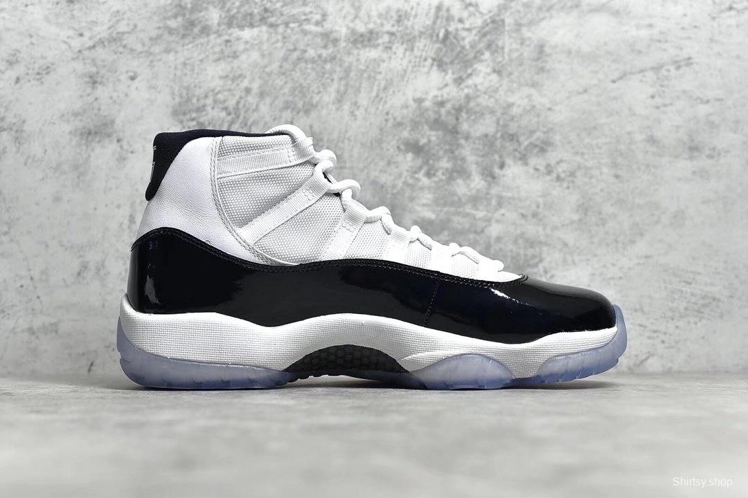 Air Jordan 11 Concord