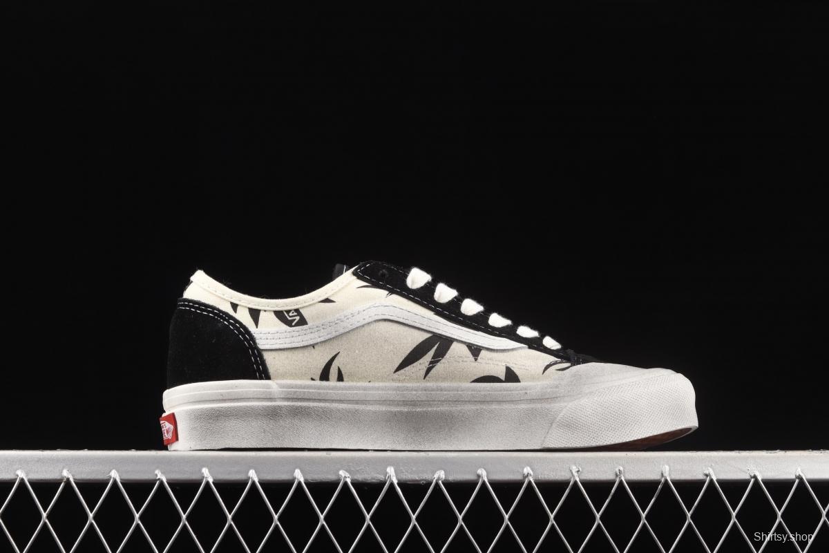 Vans Style 36 Cecon SF half-moon Baotou white print black maple leaf to make the old low-top shoes VN0A3MVLK0A
